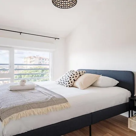 T3 Spacieux En Duplex - Balcon - Parking - Metro * Toulouse