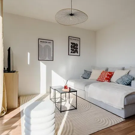 T3 Spacieux En Duplex - Balcon - Parking - Metro Apartman Toulouse