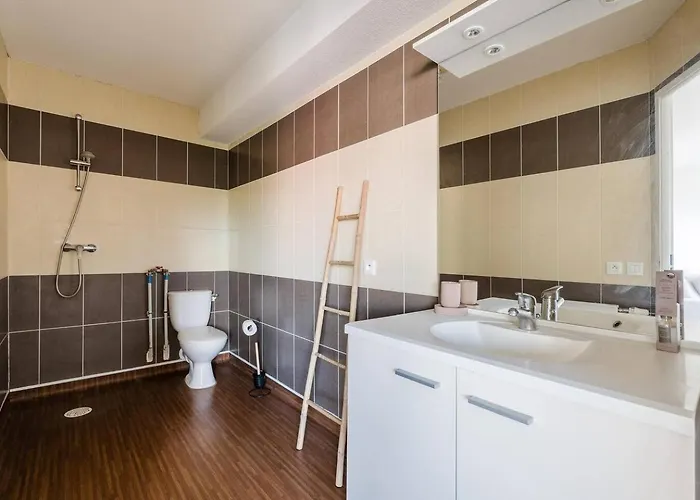 Apartment T3 Spacieux En Duplex, Balcon, Parking, Metro Toulouse